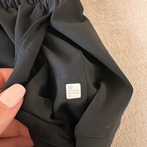 Lululemon Pace Rival Shorts - Picture 3 of 4